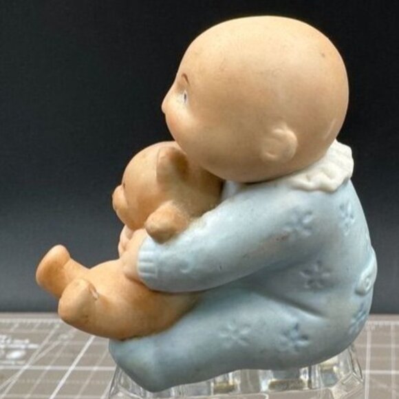 Vintage 1984 OAA Inc. Cabbage Patch Baby Ceramic Figure Holding Teddy Bear - Picture 4 of 5